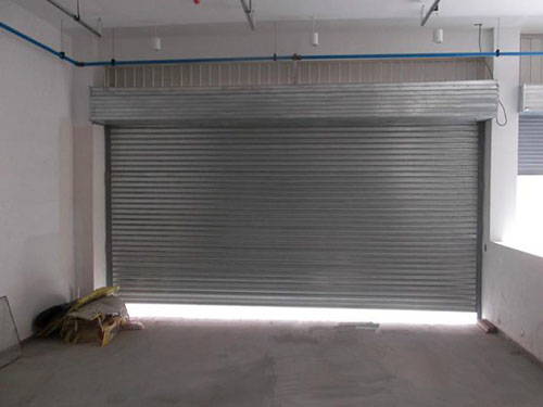 鋼質(zhì)復(fù)合防火卷簾門(mén)生產(chǎn)